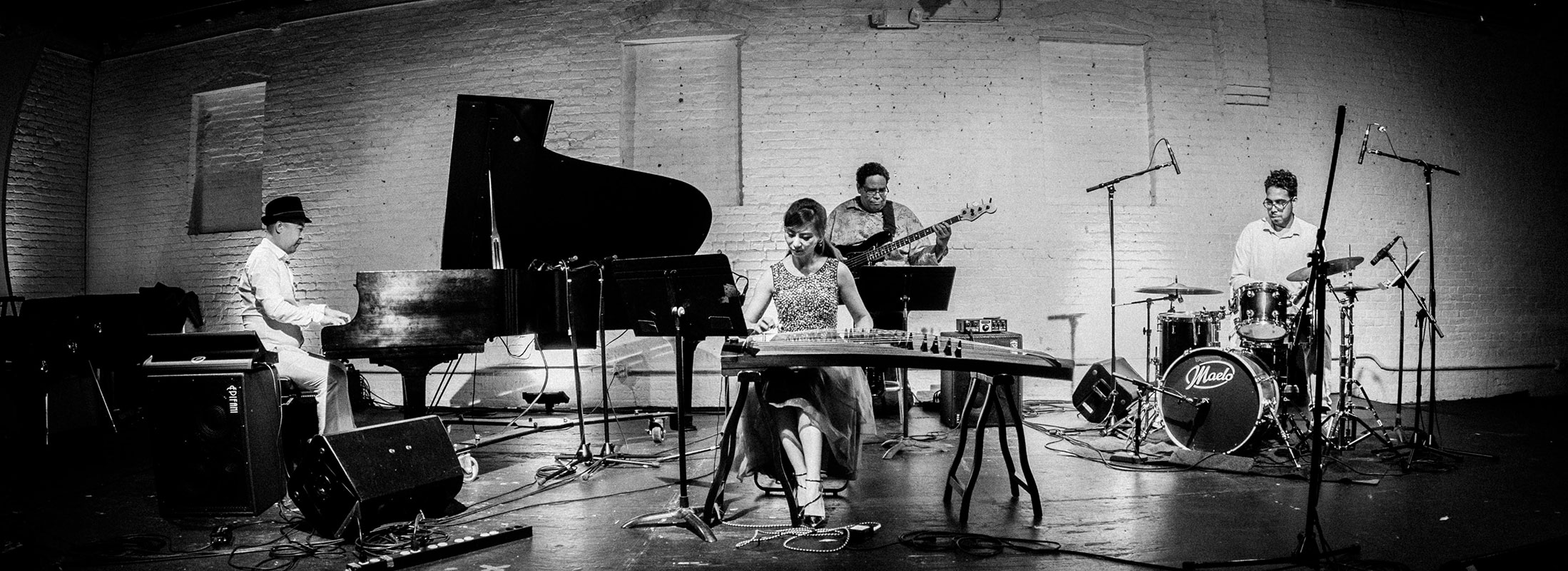 Dongfeng Liu performing at Shapeshifter Lab